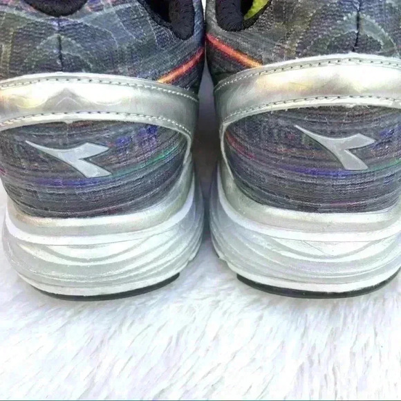 Diadora Blu Shield Mythos Hip Metallic Athletic Running Sneakers Size 7 - Picture 9 of 16